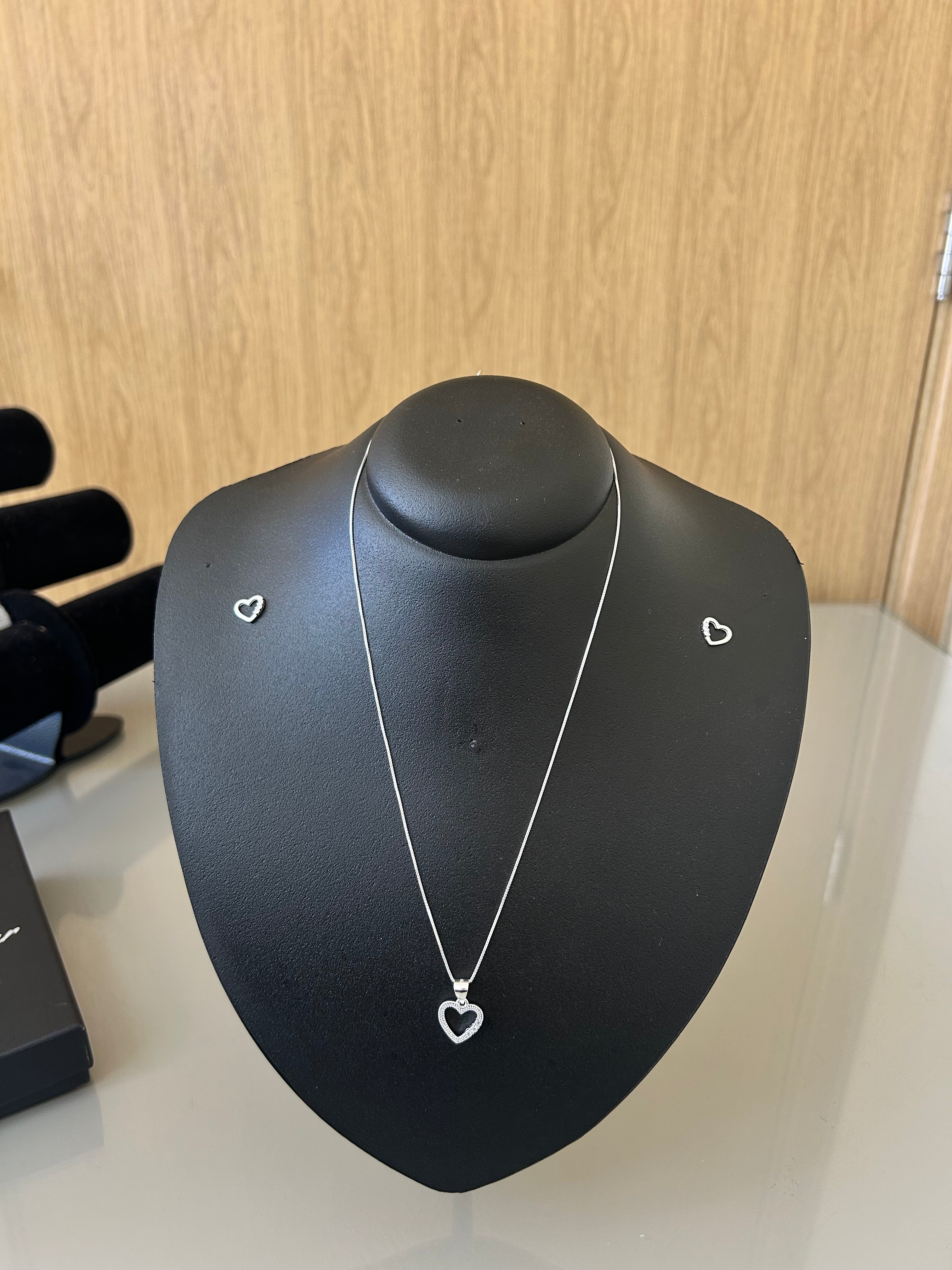 Conjunto Coração Cravejado Pipoca