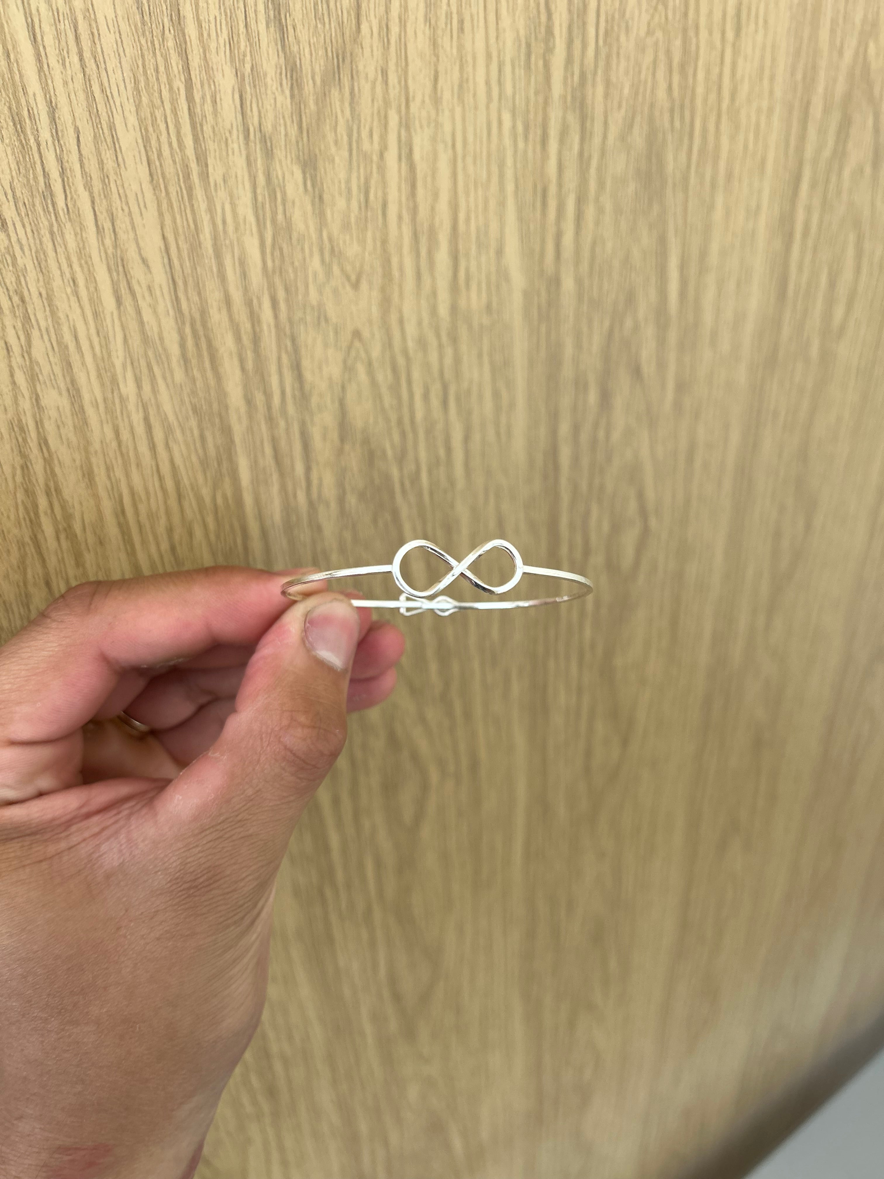 Bracelete Infinito Liso